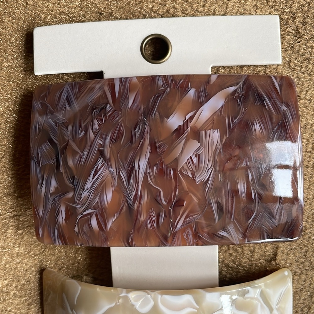 Anthropologie Tortoise Barrettes - Picture 3 of 6
